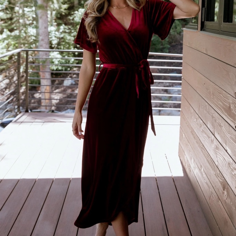NWT Merlot Nadine Baltic Born midi dress size S velvet